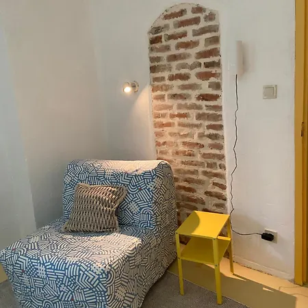 Holiday home Banhiday J70 House *